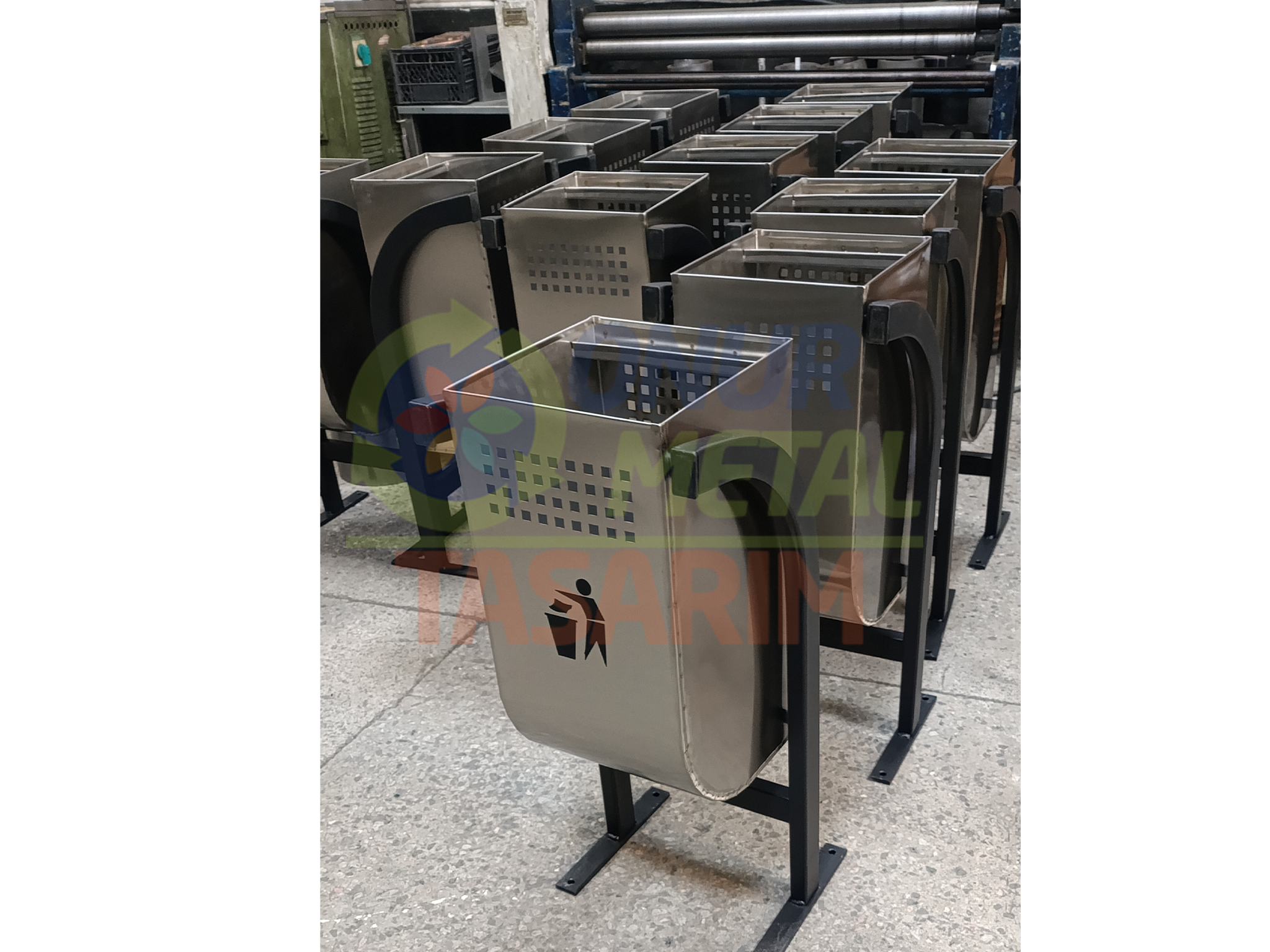 PASLANMAZ METAL AYAK KUTU
